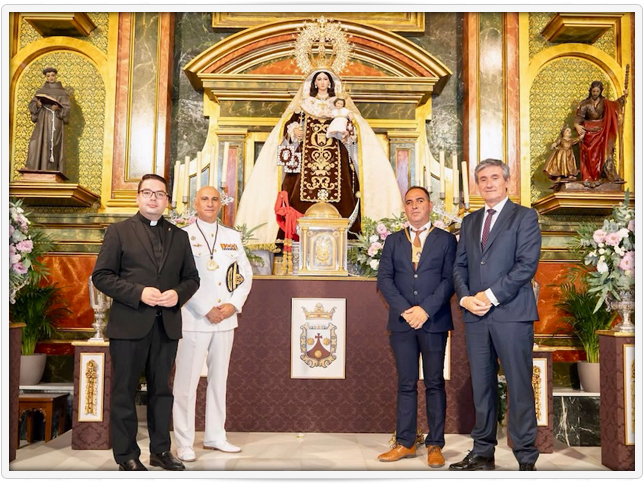 La Virgen del Carmen de Adra recibe el fajín de Almirante de la Armada Española. Virgen del Carmen